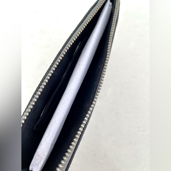 Coach silver metallic wristlet - Picture 6 of 7